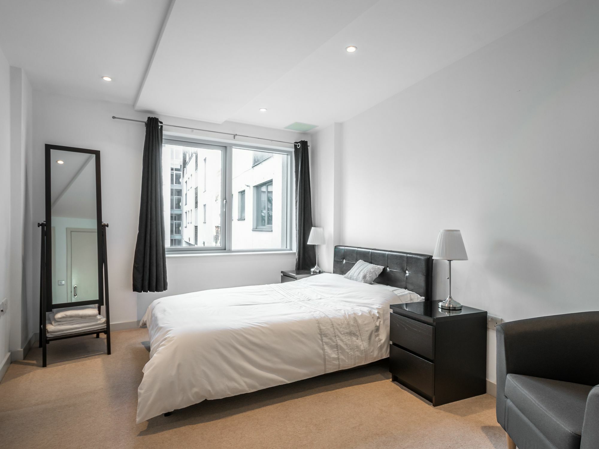 City Center Apartment Μπέντφορντ Εξωτερικό φωτογραφία